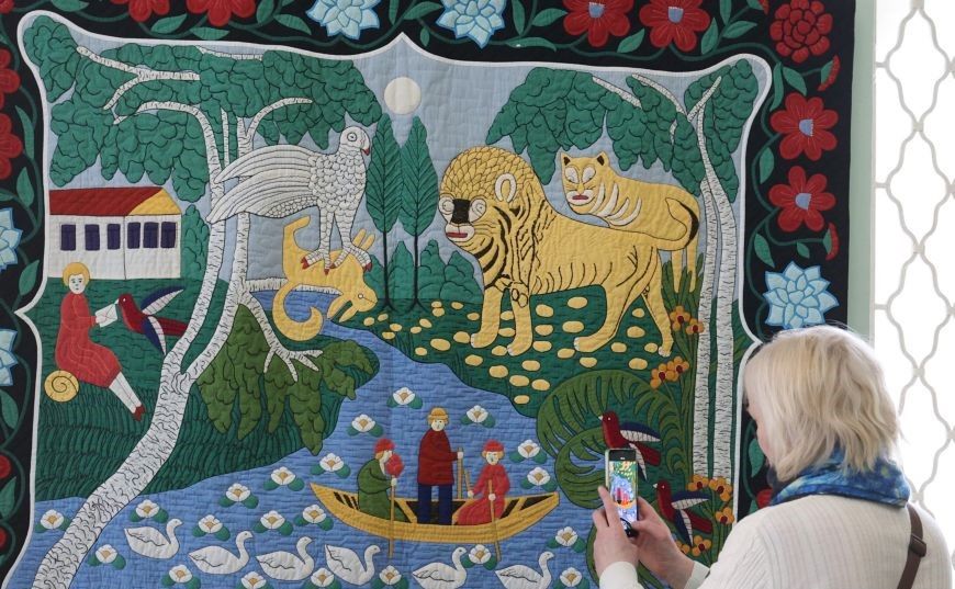 У Віцебску адкрылася выстава «Мастацтва святла», прысвечаная беларускай маляванцы У Віцебску адкрылася выстава «Мастацтва святла», прысвечаная беларускай маляванцы